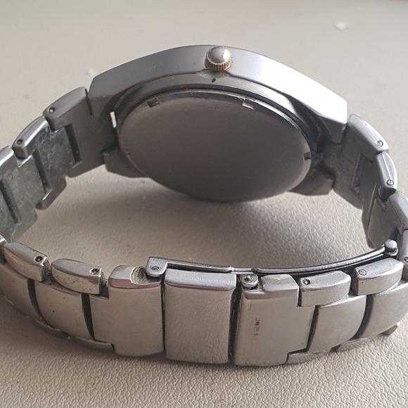 10/$20 Nk Hill Silver/Blue Stainless Steel Men's Watch - Picture 4 of 4